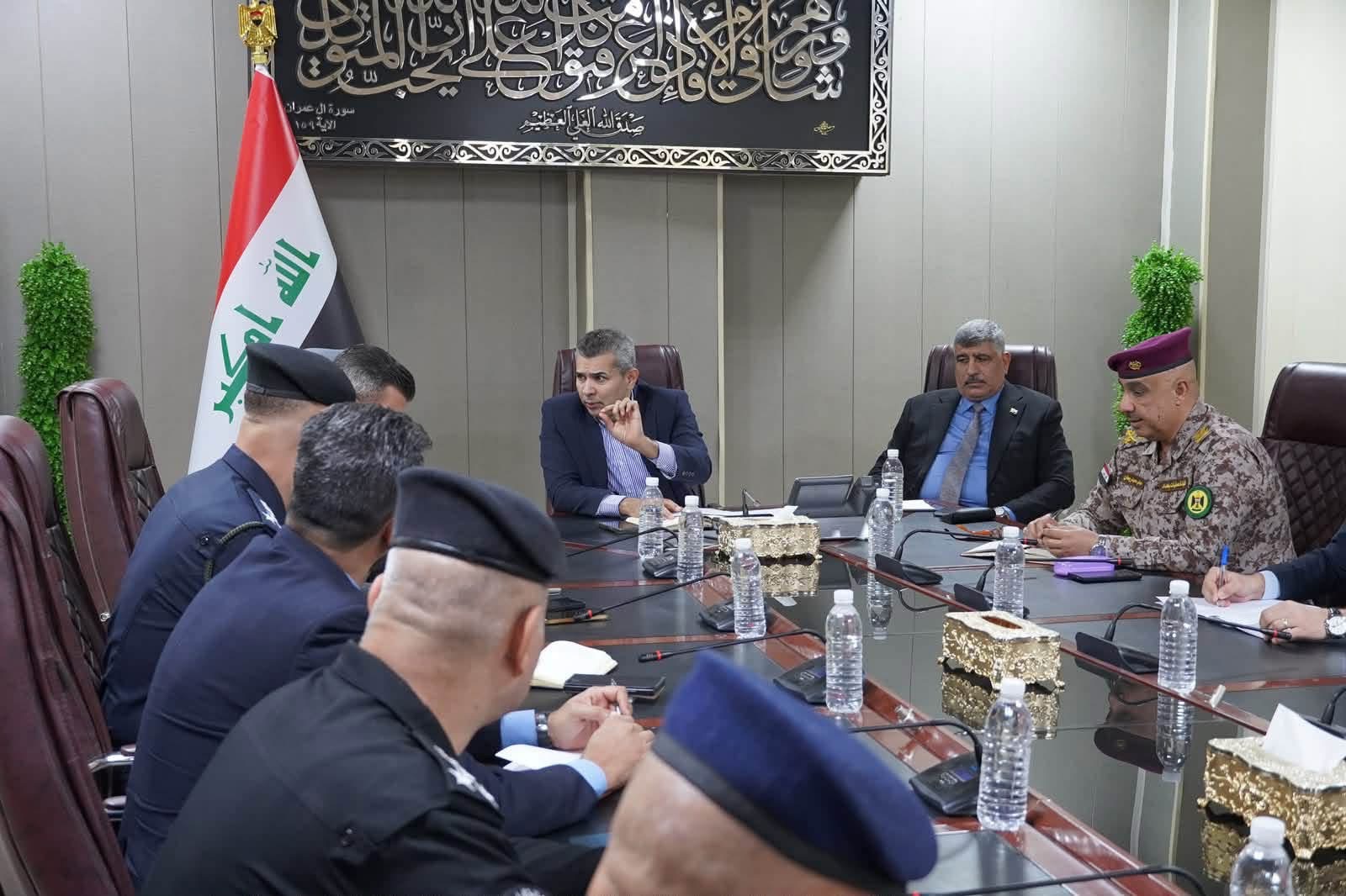 سعد معن يؤكد أهمية التنسيق الأمني والاستجابة لمطالب المواطنين